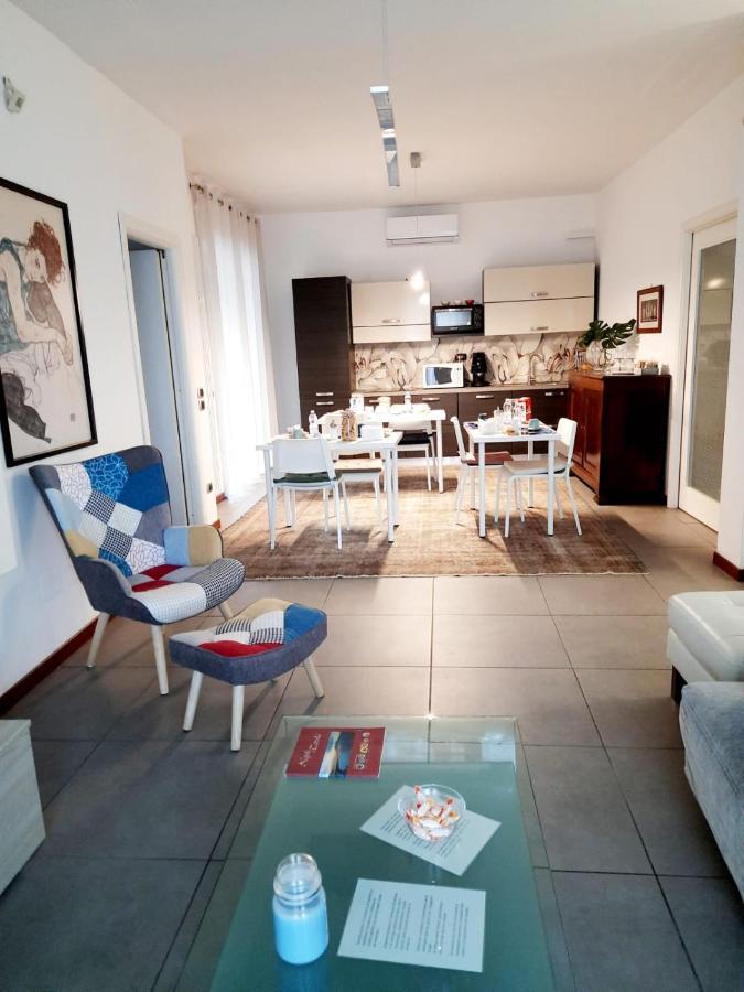 Caprice B&B Pozzuoli Buitenkant foto