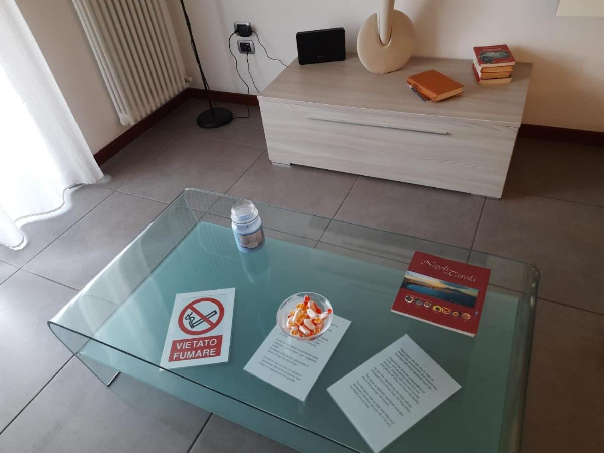 Caprice B&B Pozzuoli Buitenkant foto