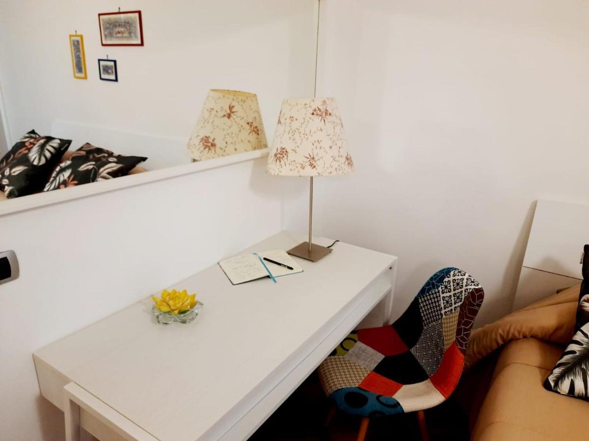 Caprice B&B Pozzuoli Buitenkant foto